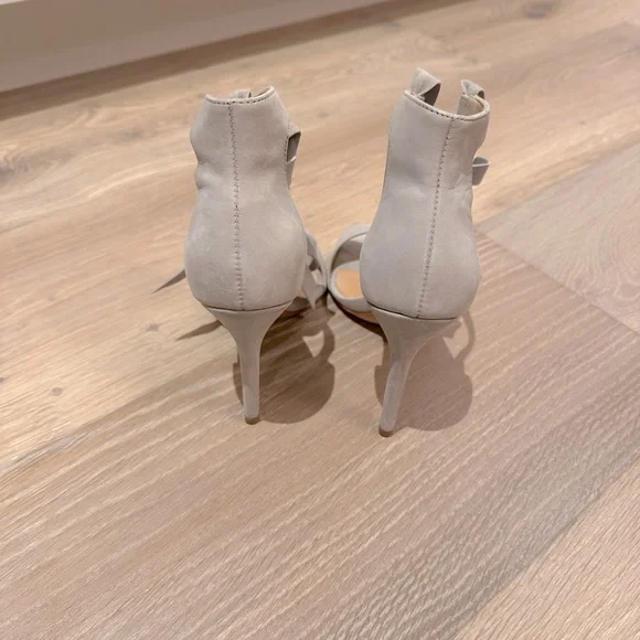 Schutz Rene heel ciment Elegant Gray High Heel Sandals - Picture 5 of 11